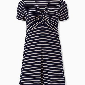 TORRID 3x NAVY & TAUPE STRIPE RIB TWIST DRESS  NWT